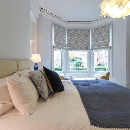 Bright Modern Two Bed With Parking Apartment Bristol Exterior photo